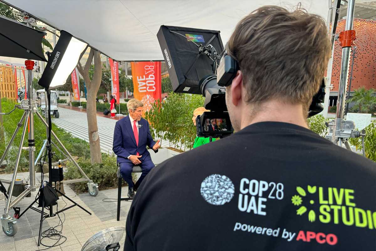 Sec. Kerry interview behind the scenes at COP28